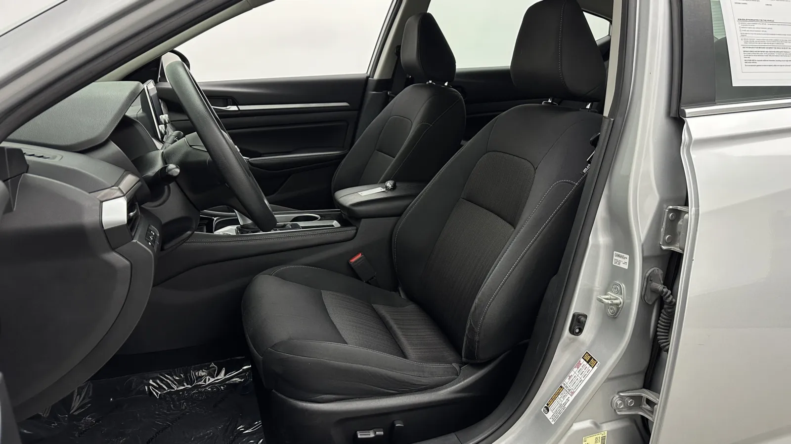 Nissan Altima photo 15