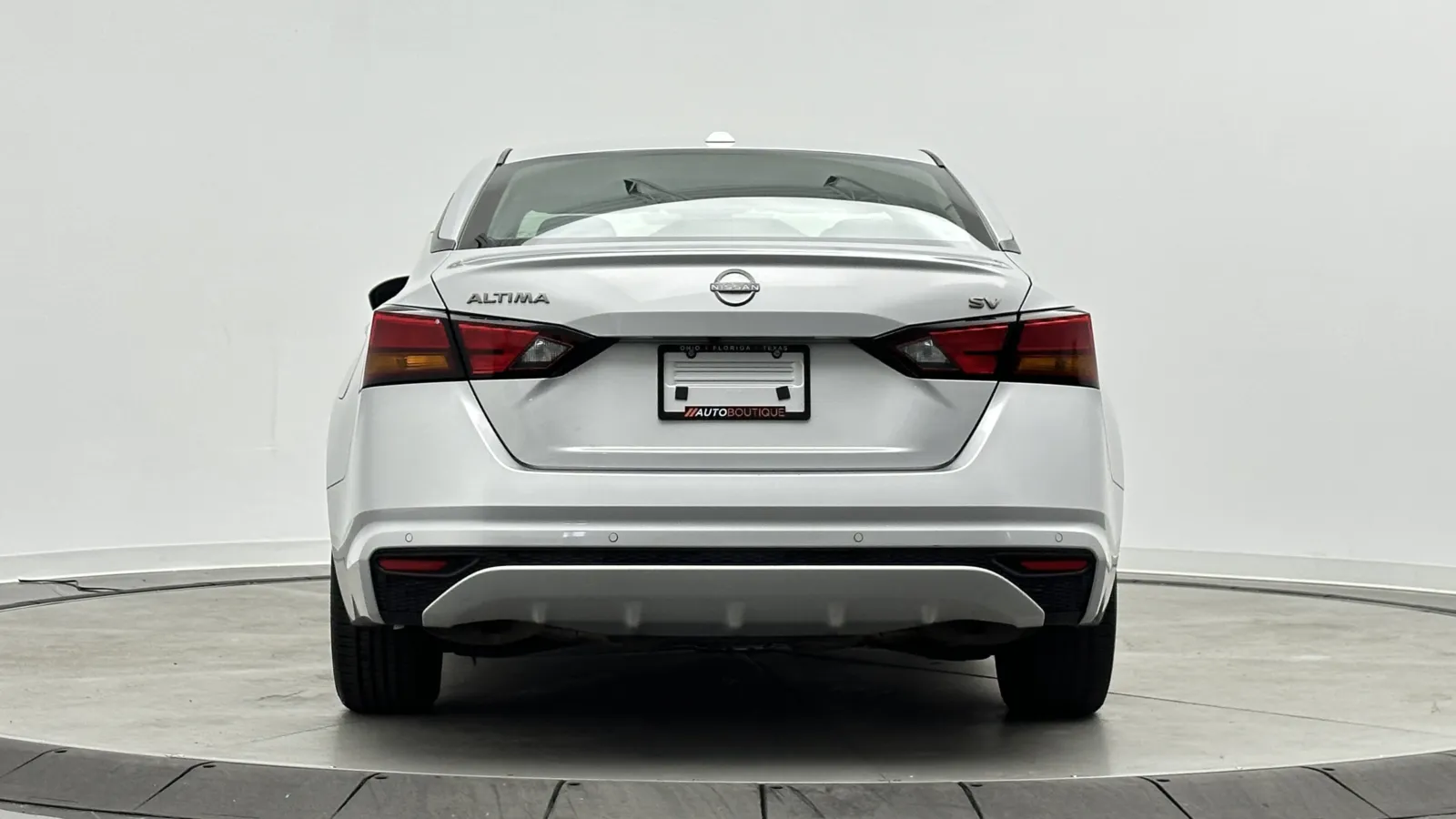 Nissan Altima photo 6