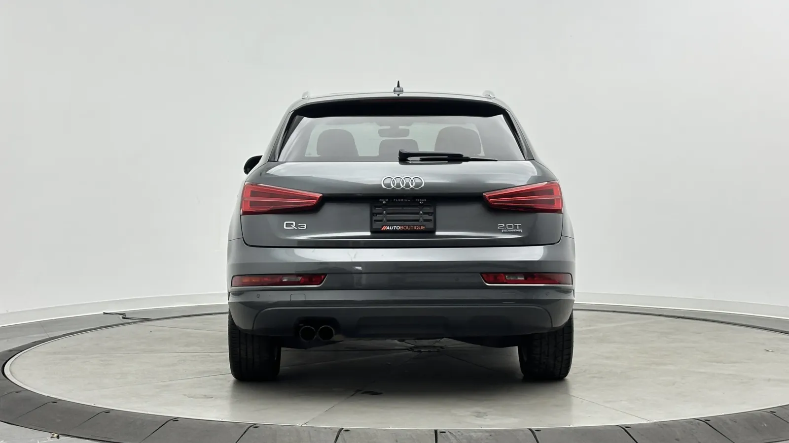 Audi Q3 photo 7