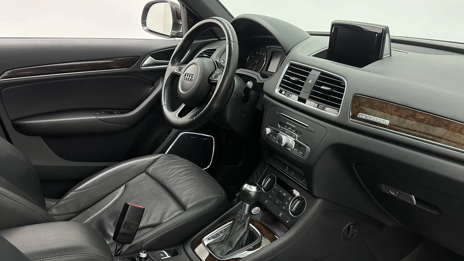 Audi Q3 photo 41