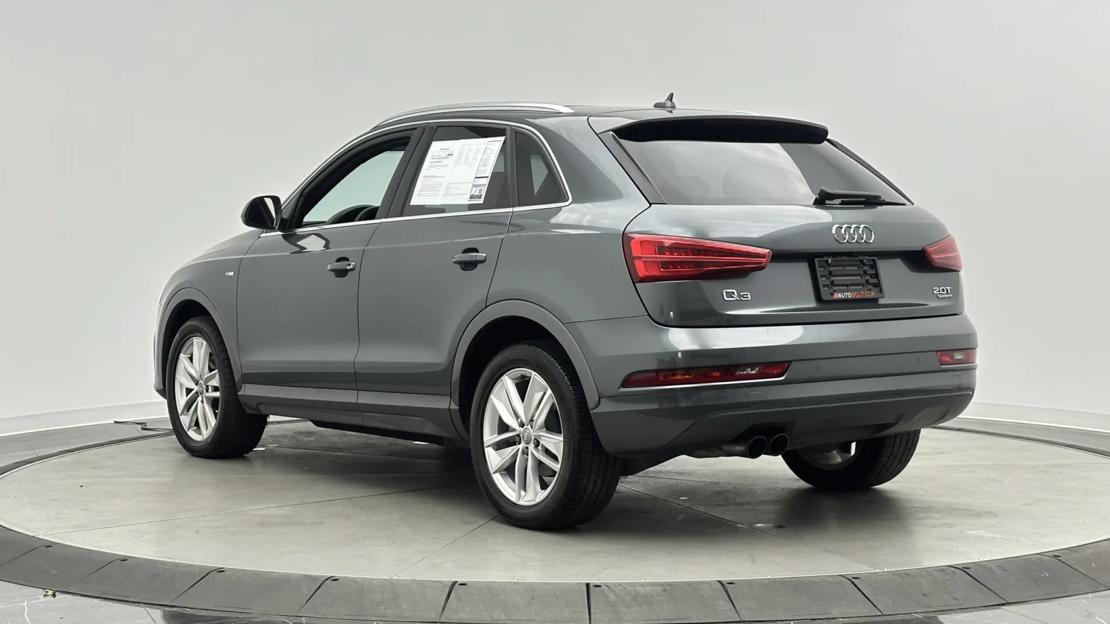 Audi Q3 photo 6