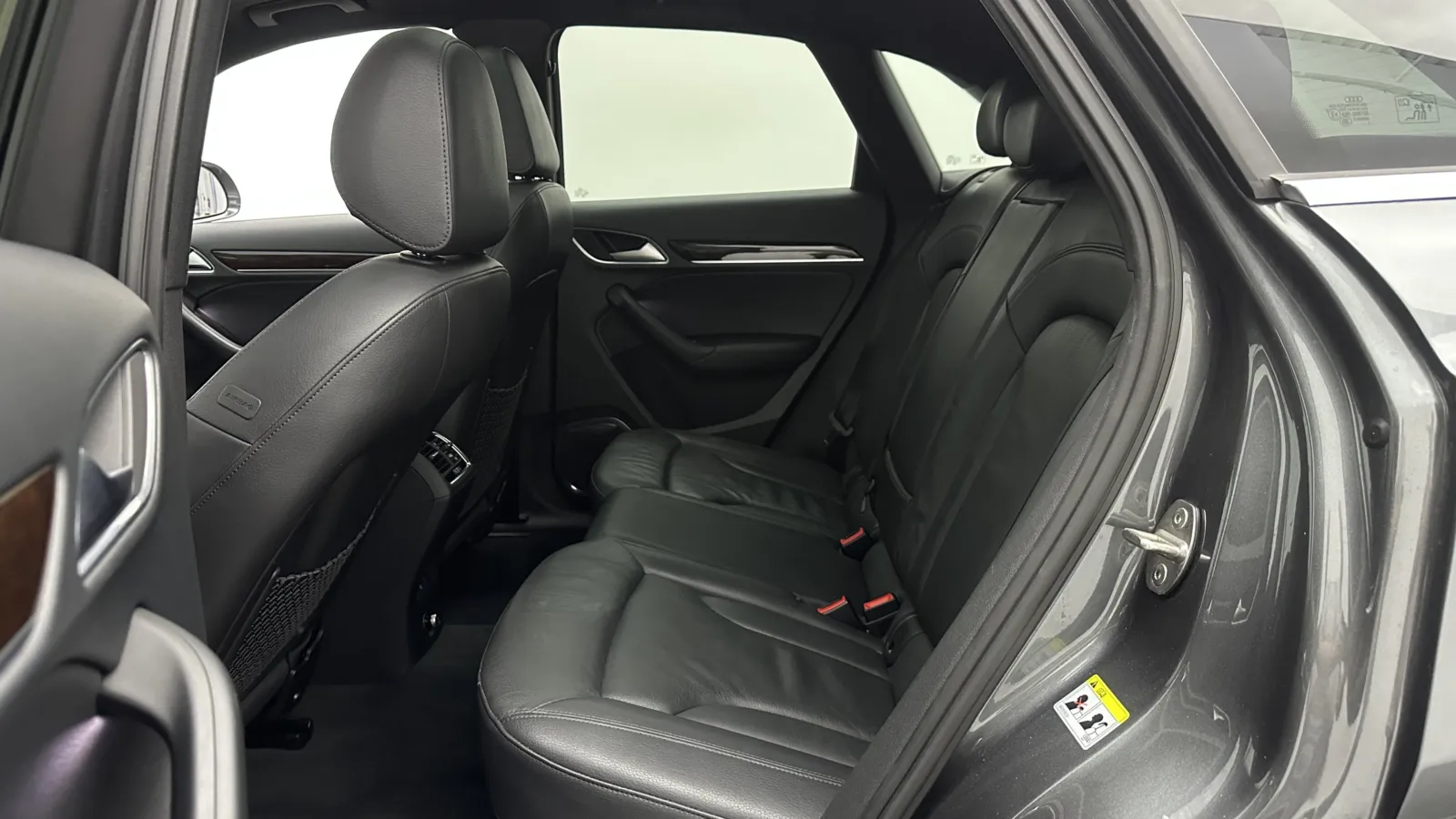 Audi Q3 photo 26