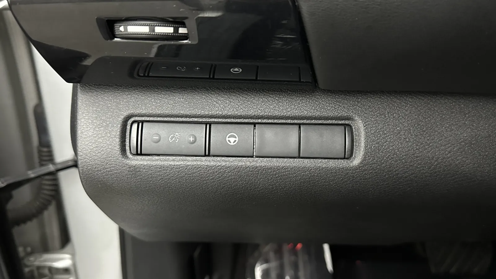 Nissan Pathfinder photo 15