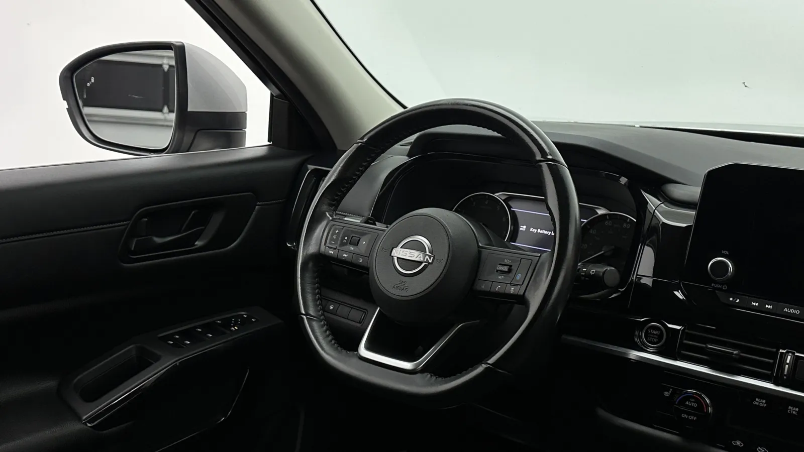 Nissan Pathfinder photo 31