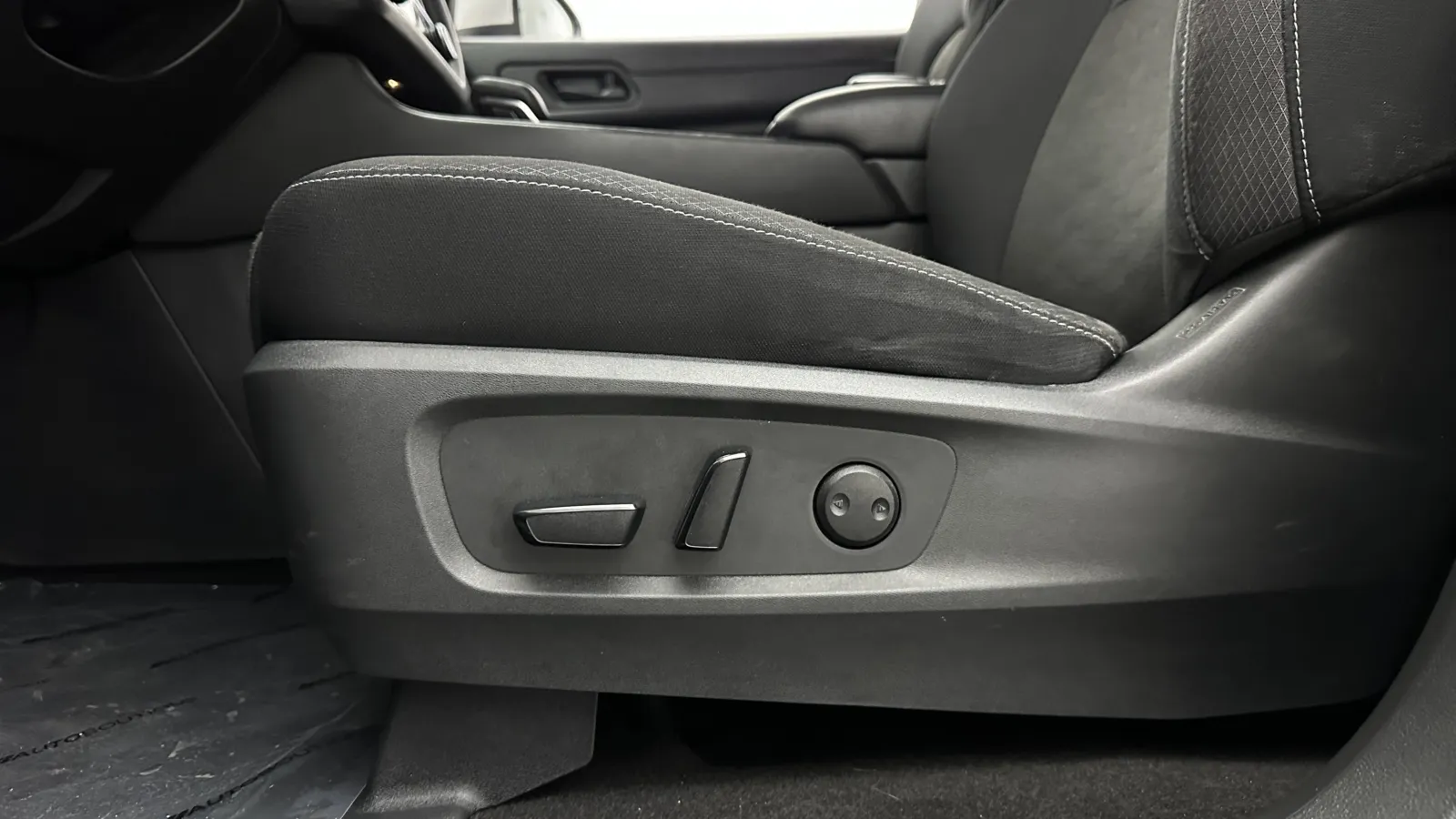 Nissan Pathfinder photo 13
