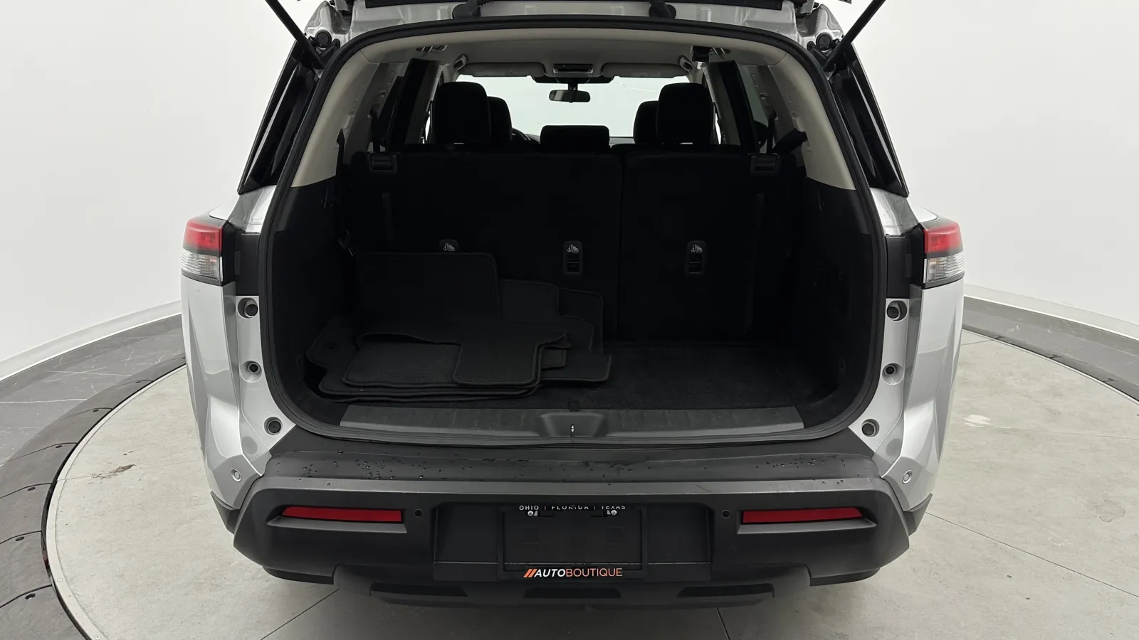 Nissan Pathfinder photo 25