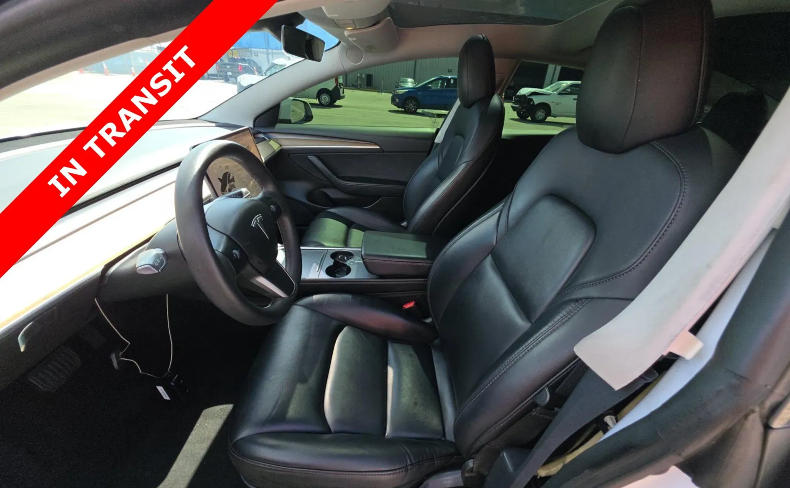 Tesla Model 3 photo 6