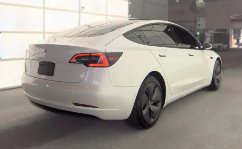 More photos of 2021 Tesla Model 3 Standard Range Plus at Auto Boutique Florida, FL