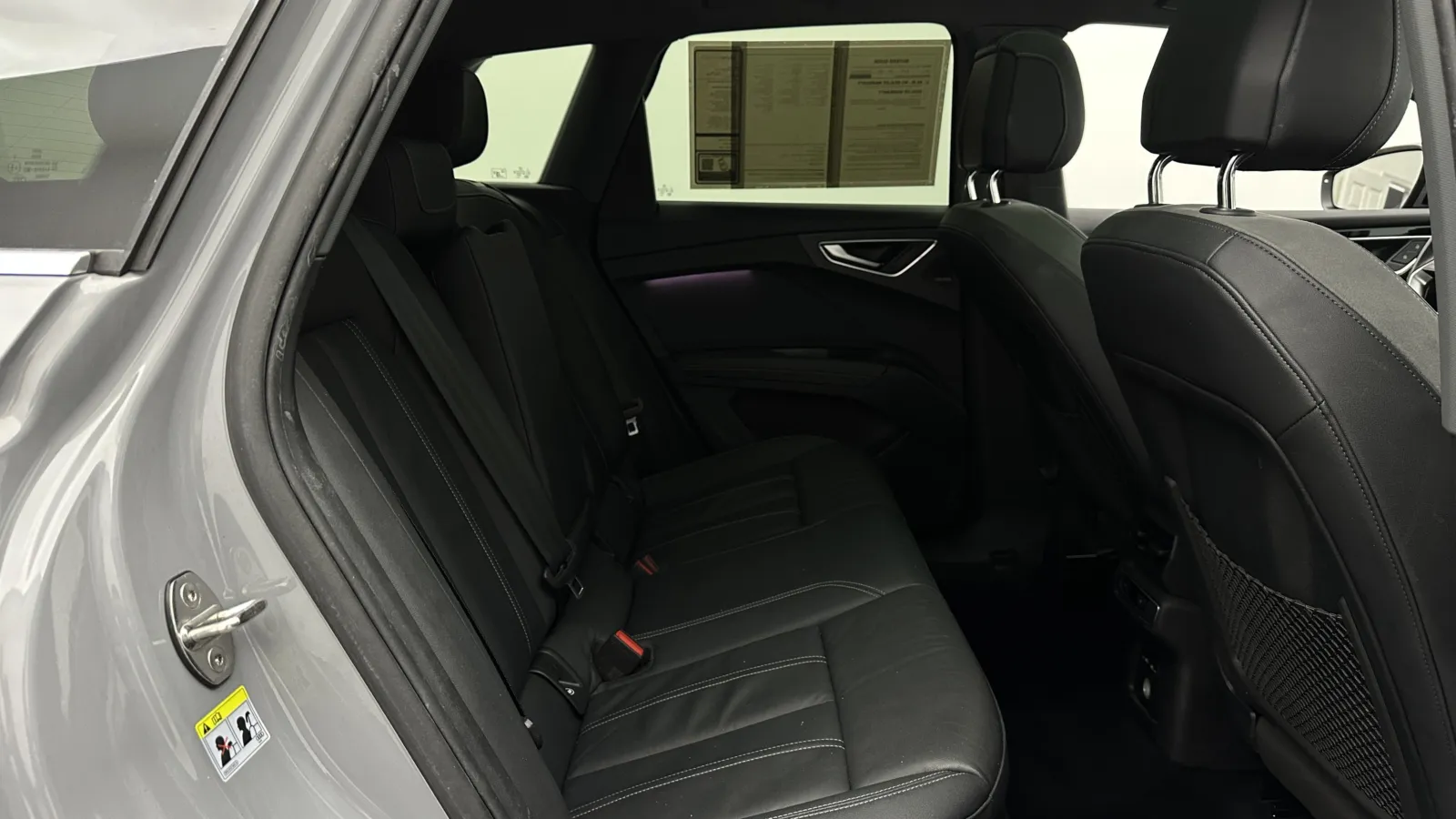 Audi Q4 photo 35