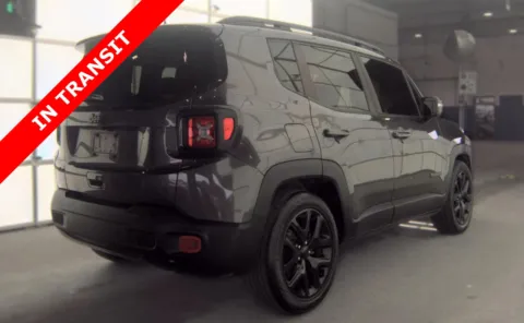 More photos of 2018 Jeep Renegade Altitude at Auto Boutique Florida, FL