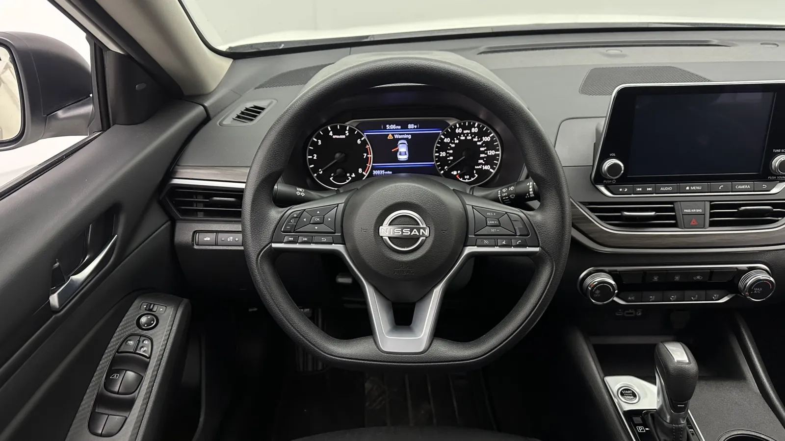 Nissan Altima photo 26