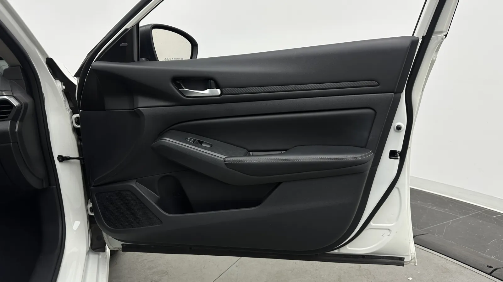 Nissan Altima photo 33