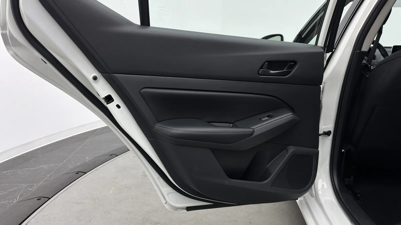 Nissan Altima photo 25