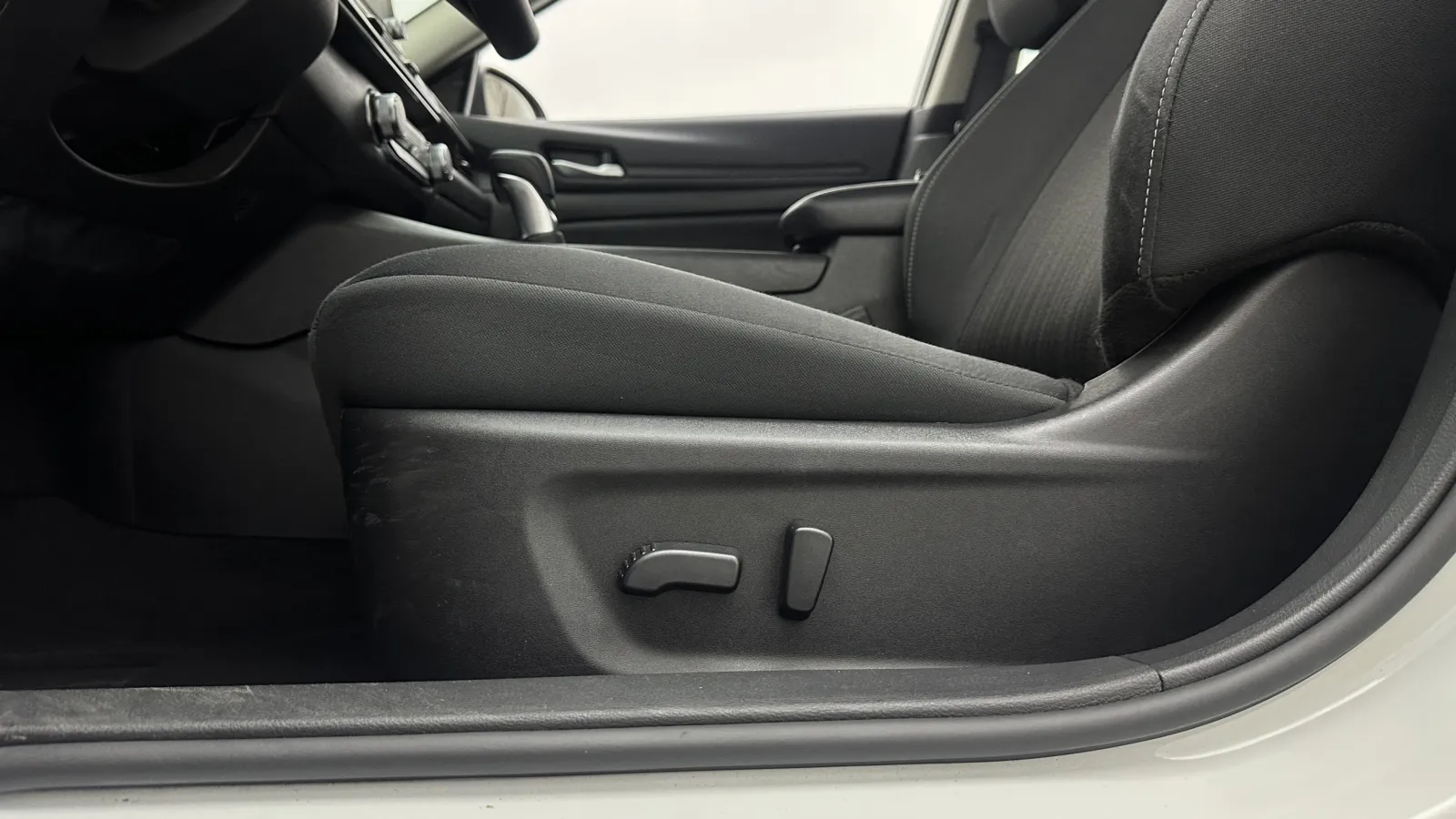 Nissan Altima photo 14
