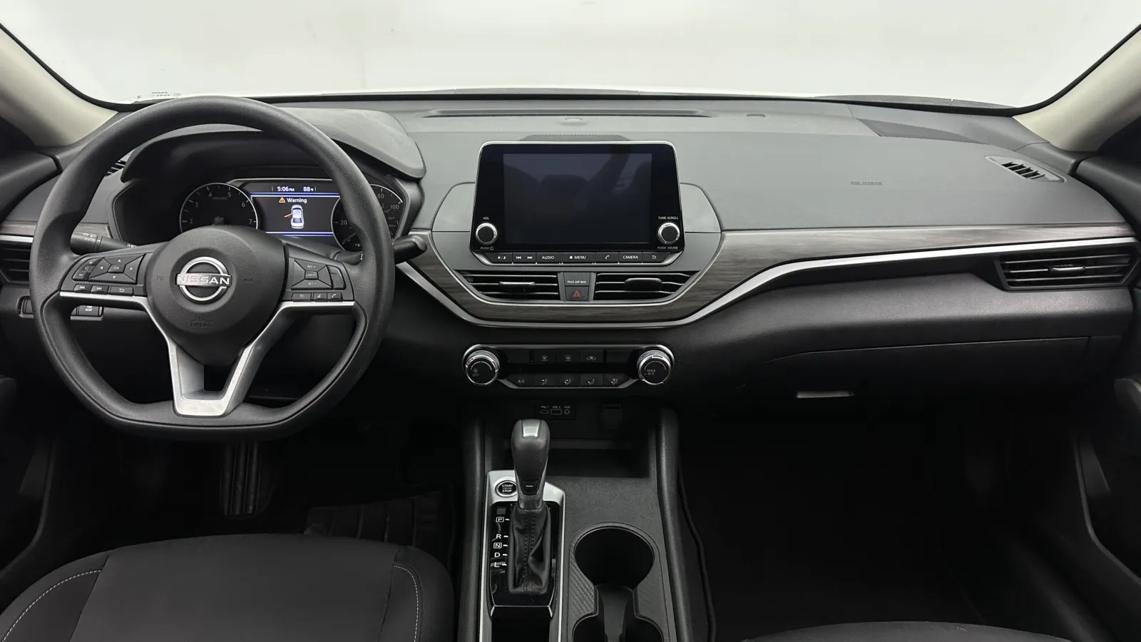 Nissan Altima photo 28