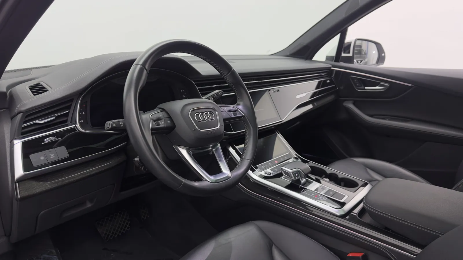 Audi Q7 photo 12