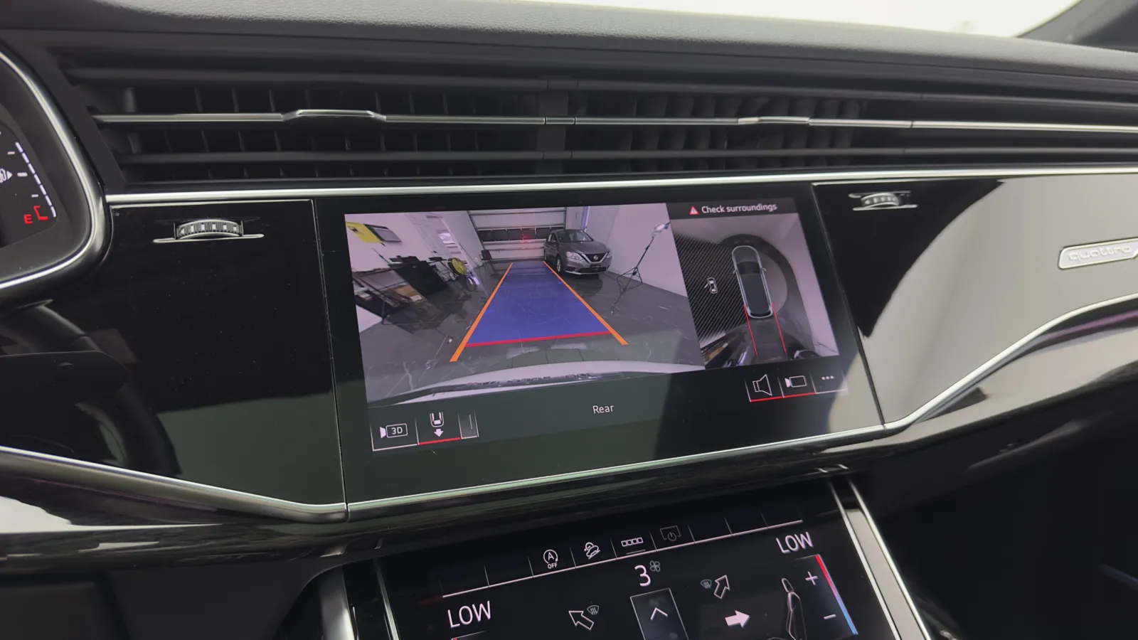 Audi Q7 photo 24