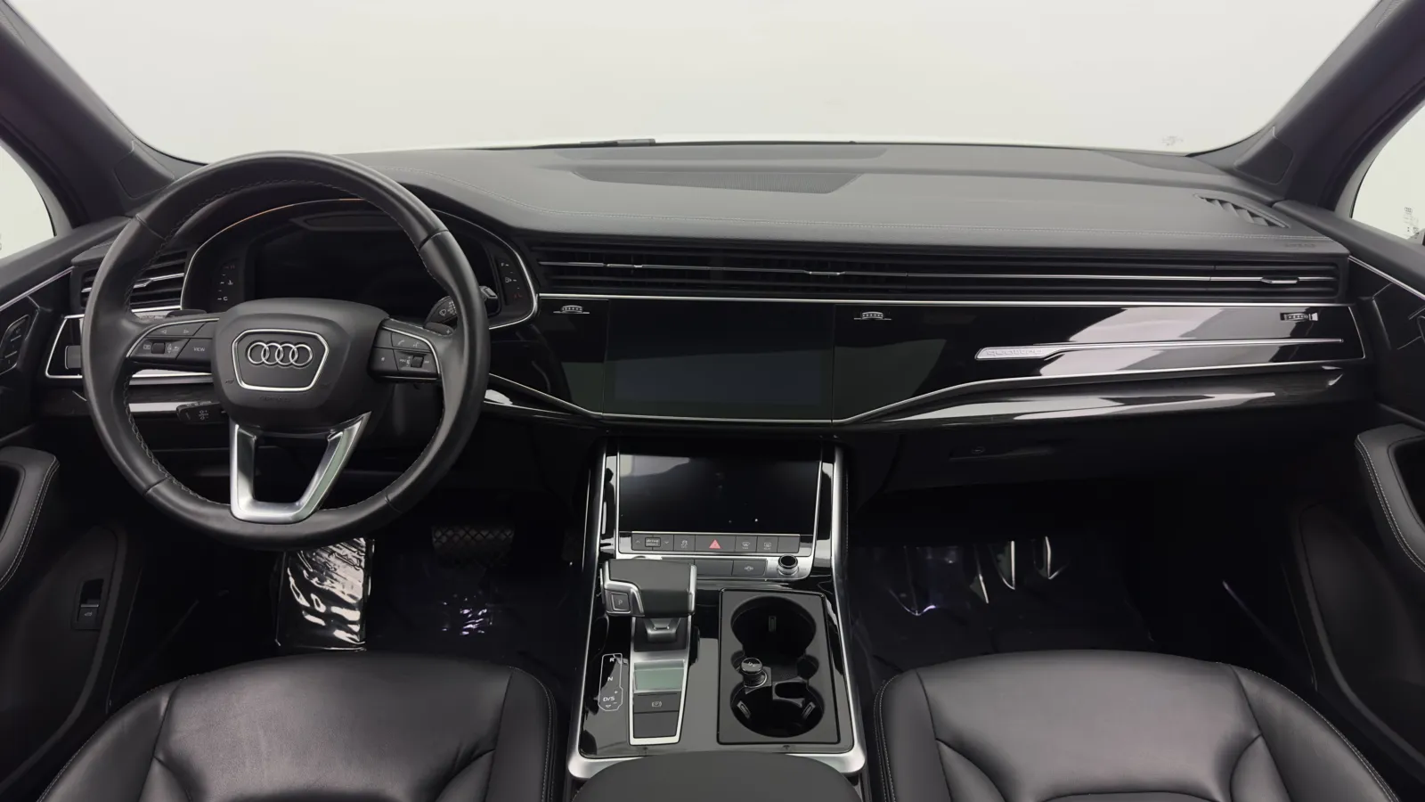 Audi Q7 photo 36