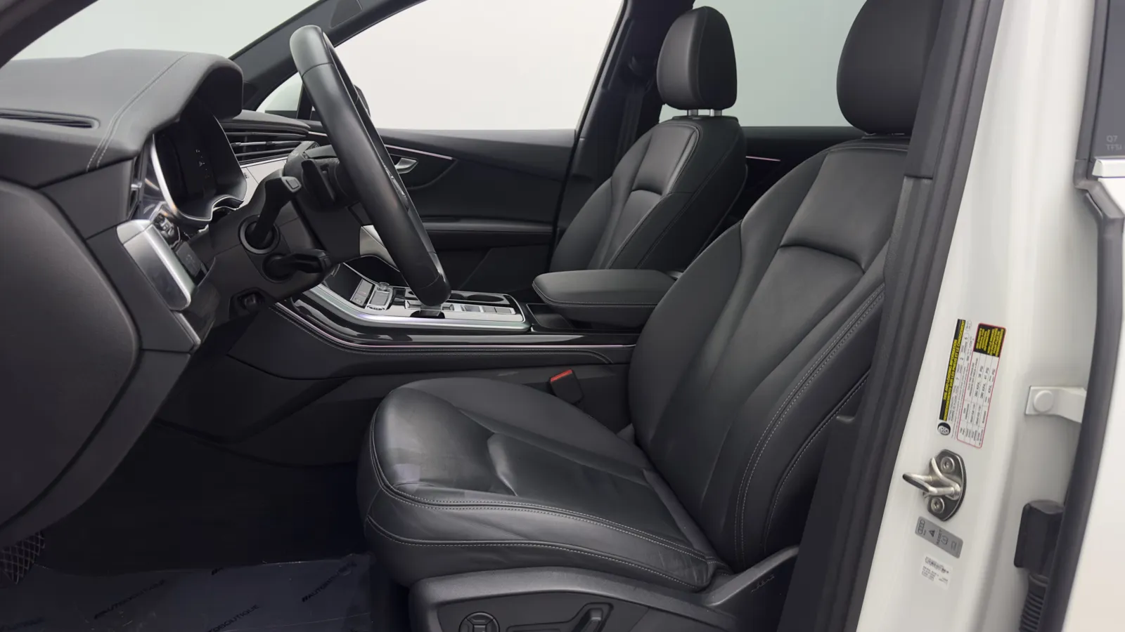 Audi Q7 photo 17