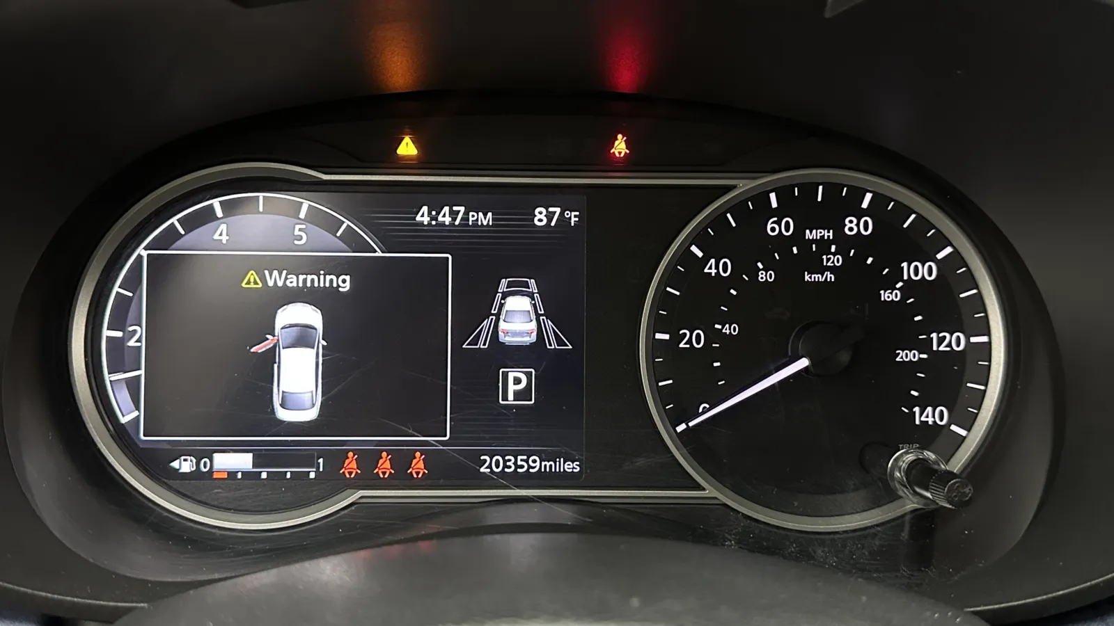 Nissan Versa photo 17