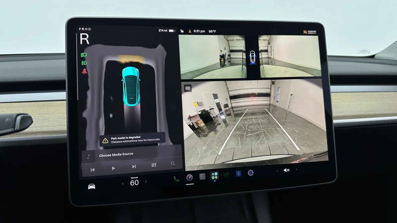 Tesla Model Y photo 22