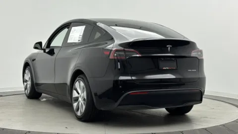 More photos of 2023 Tesla Model Y Long Range at Auto Boutique Florida, FL