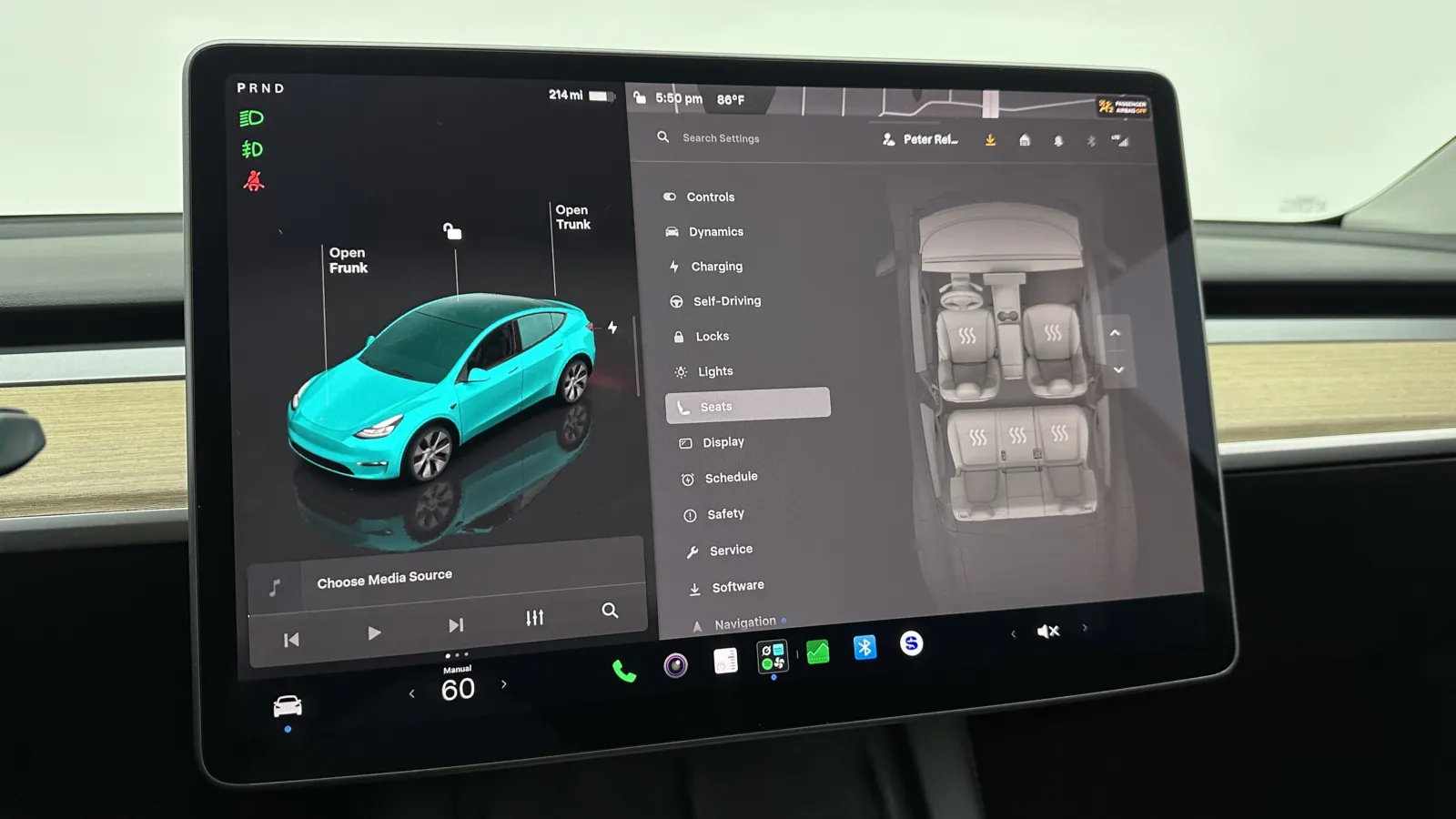 Tesla Model Y photo 17