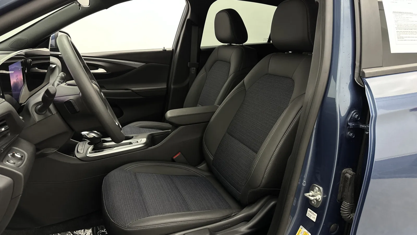 Buick Envista photo 12