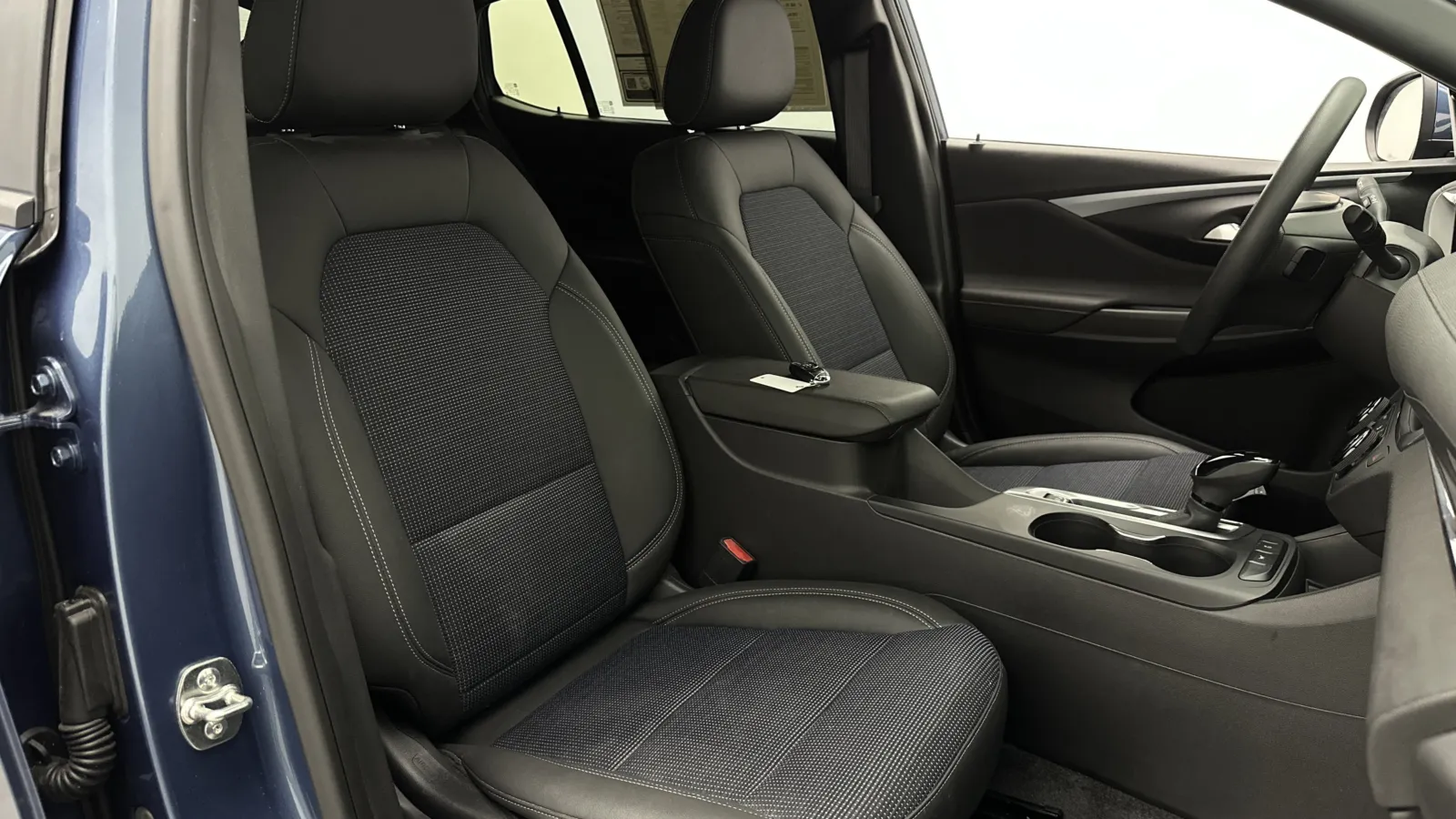 Buick Envista photo 32