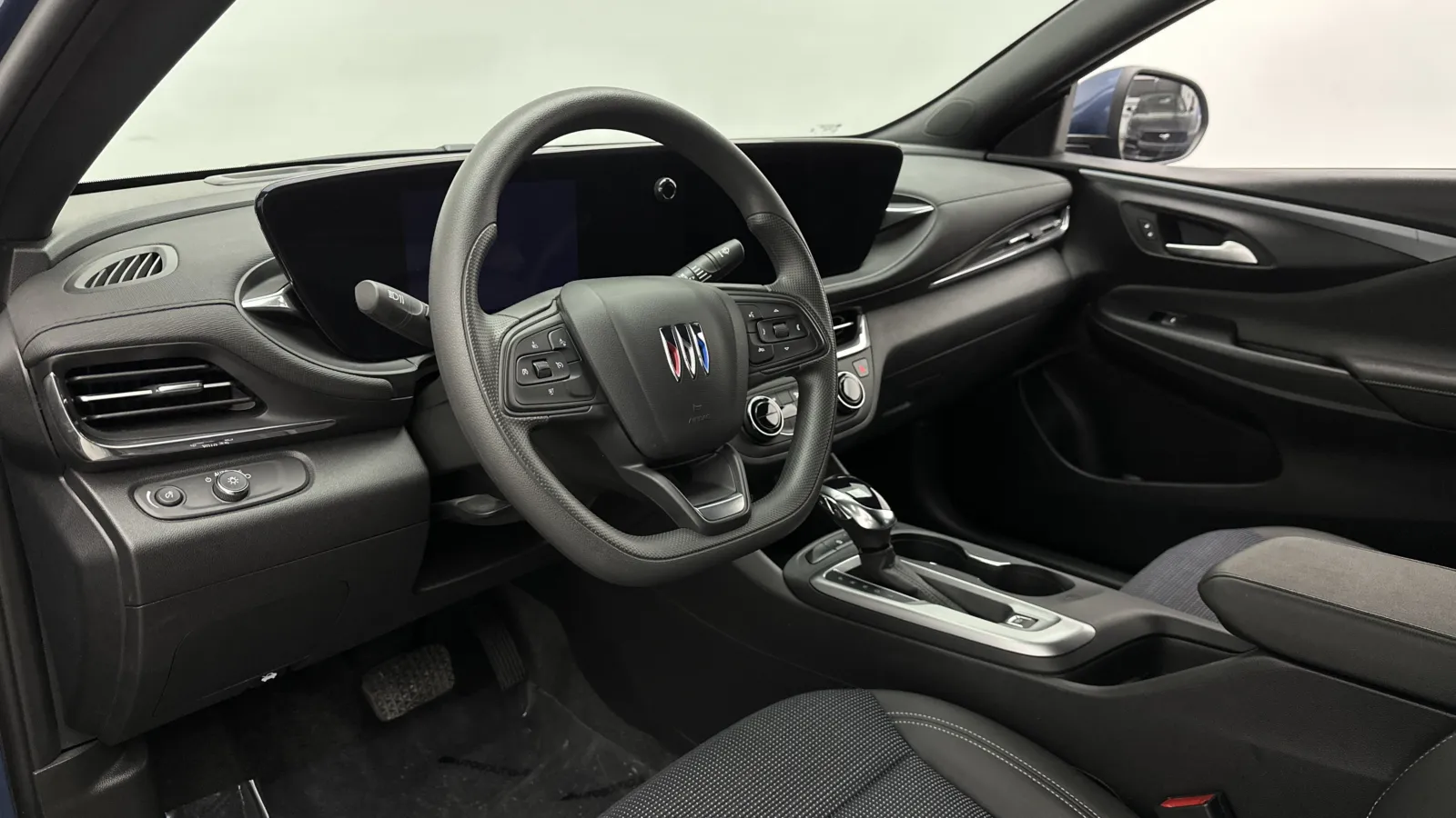 Buick Envista photo 10