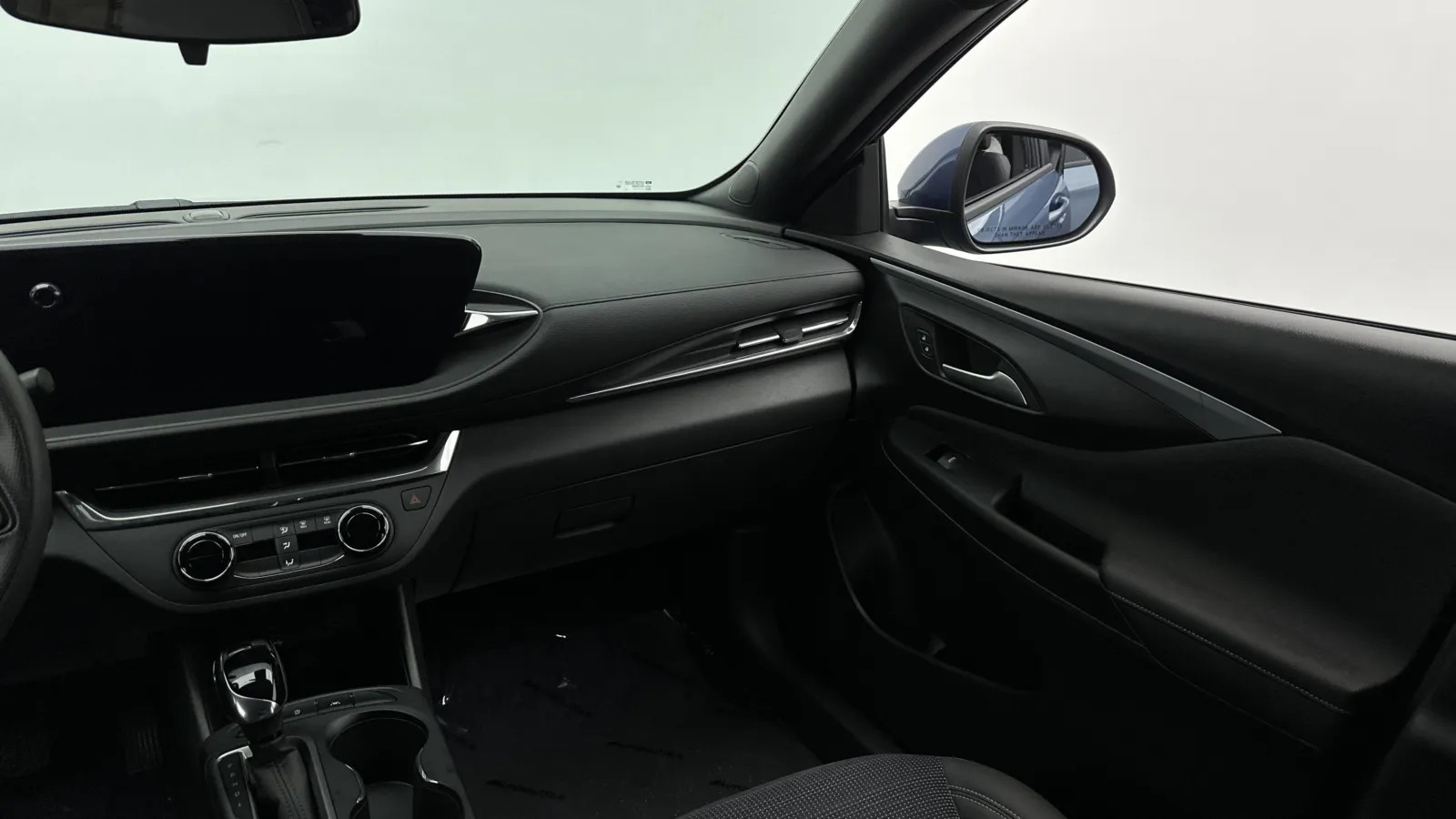 Buick Envista photo 29