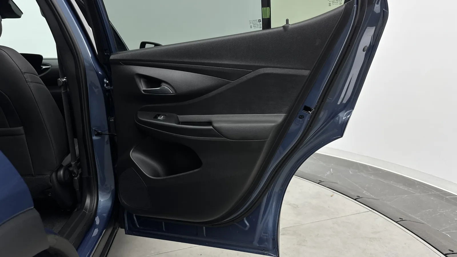 Buick Envista photo 24