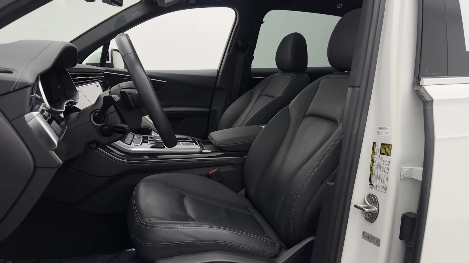 Audi Q7 photo 17