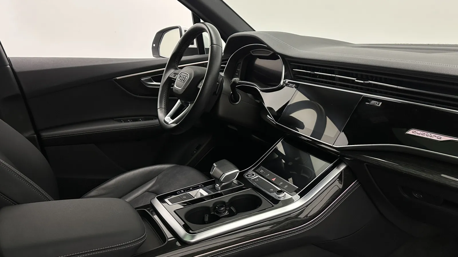 Audi Q7 photo 39