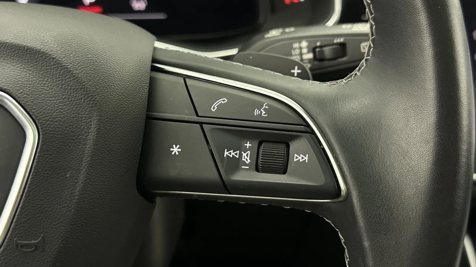 Audi Q7 photo 23