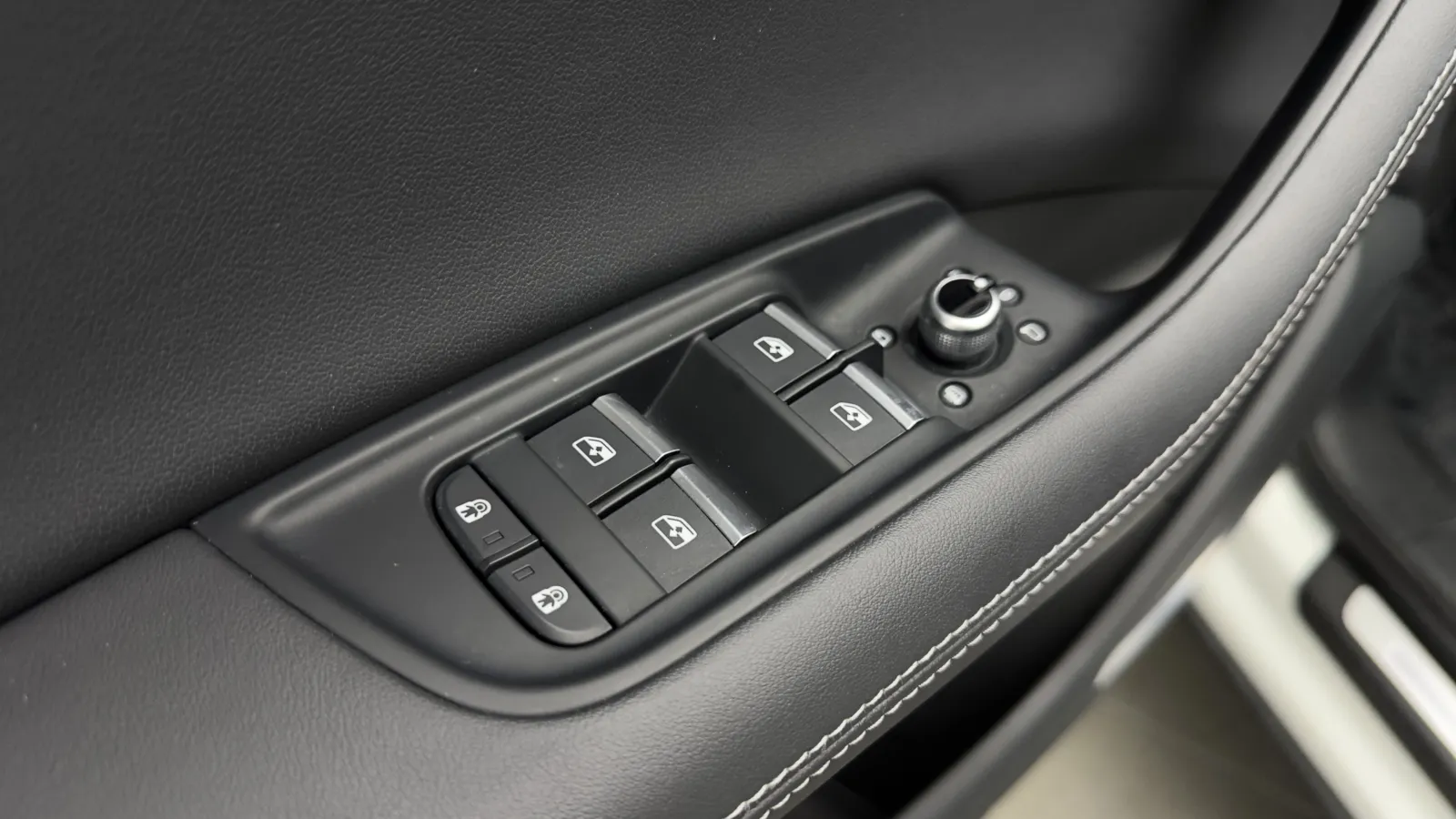 Audi Q7 photo 13