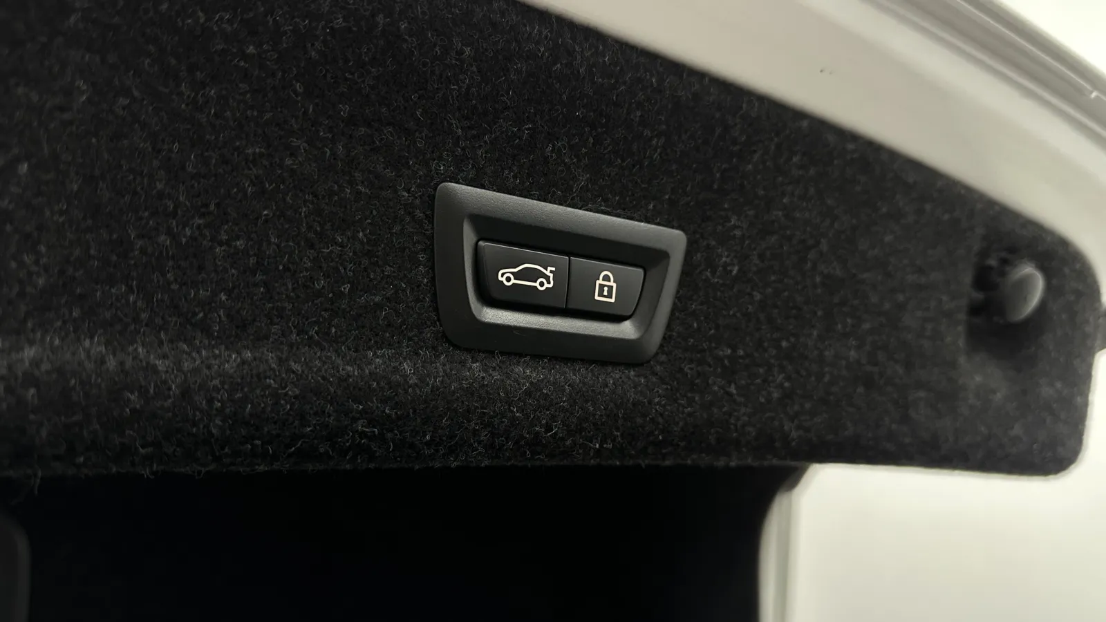 BMW 3 Series photo 31