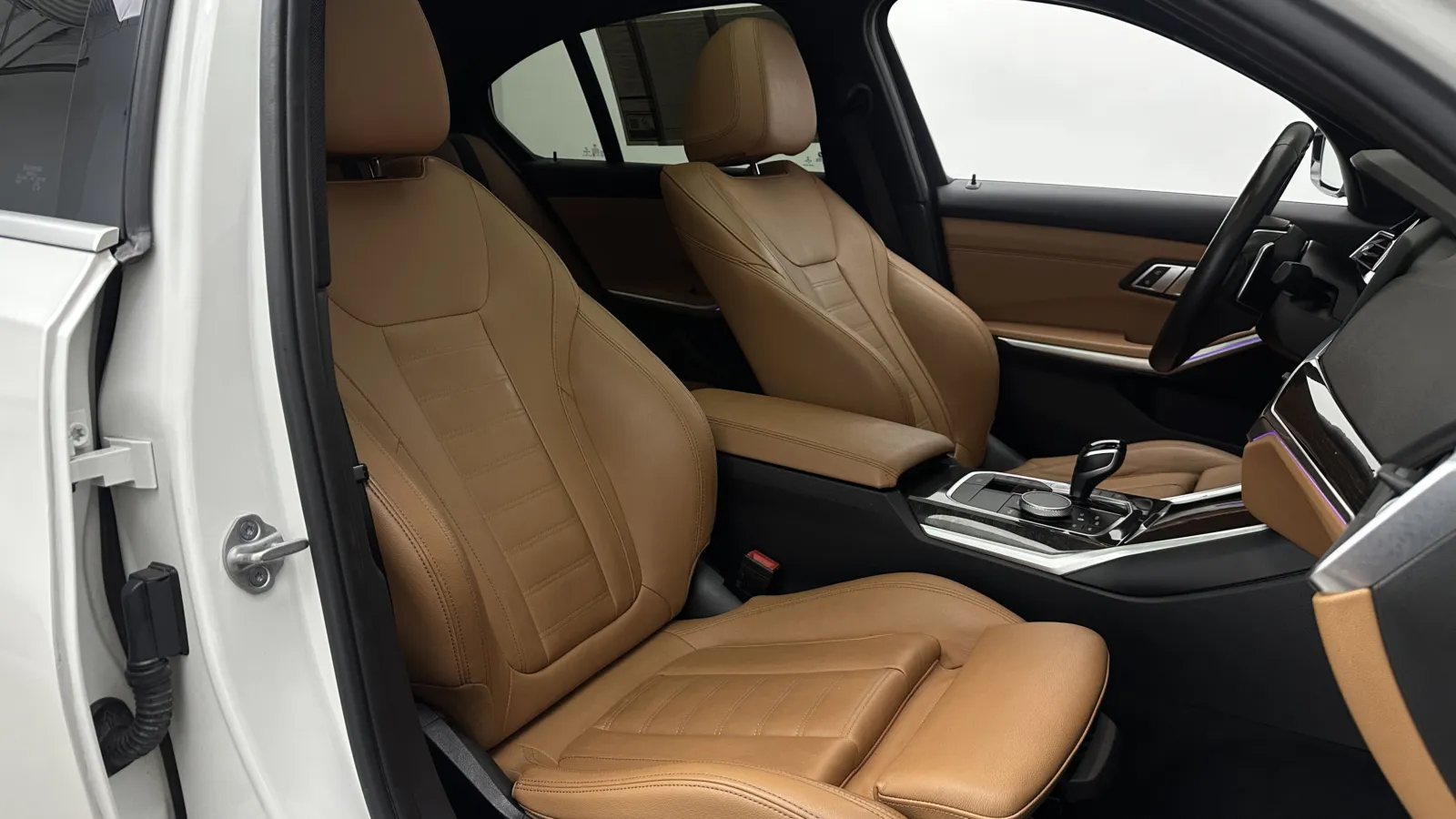 BMW 3 Series photo 41