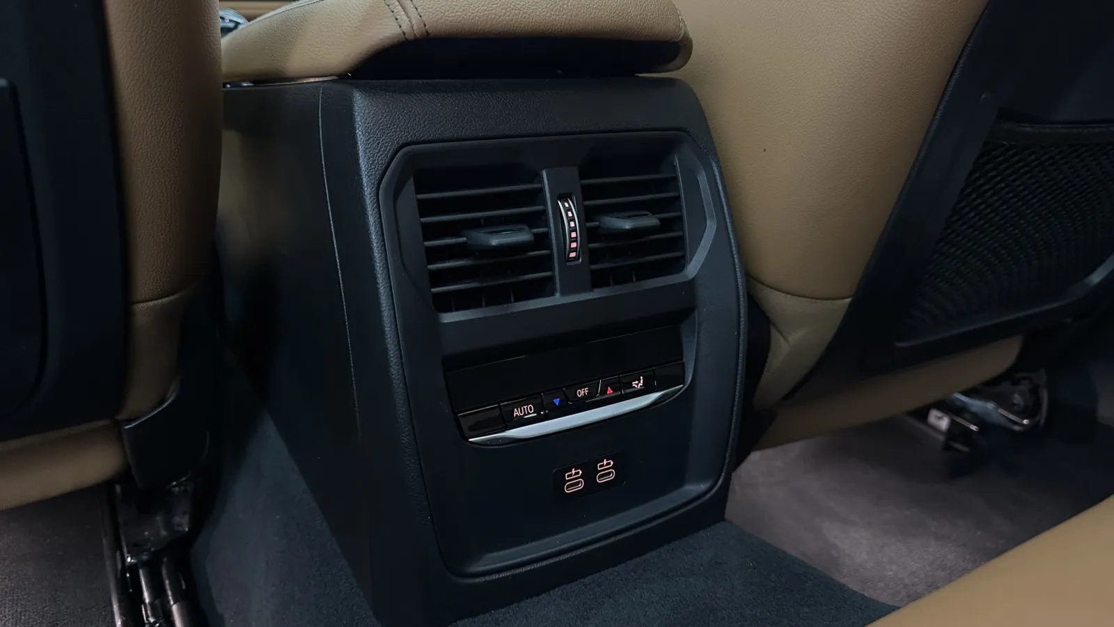 BMW 3 Series photo 27