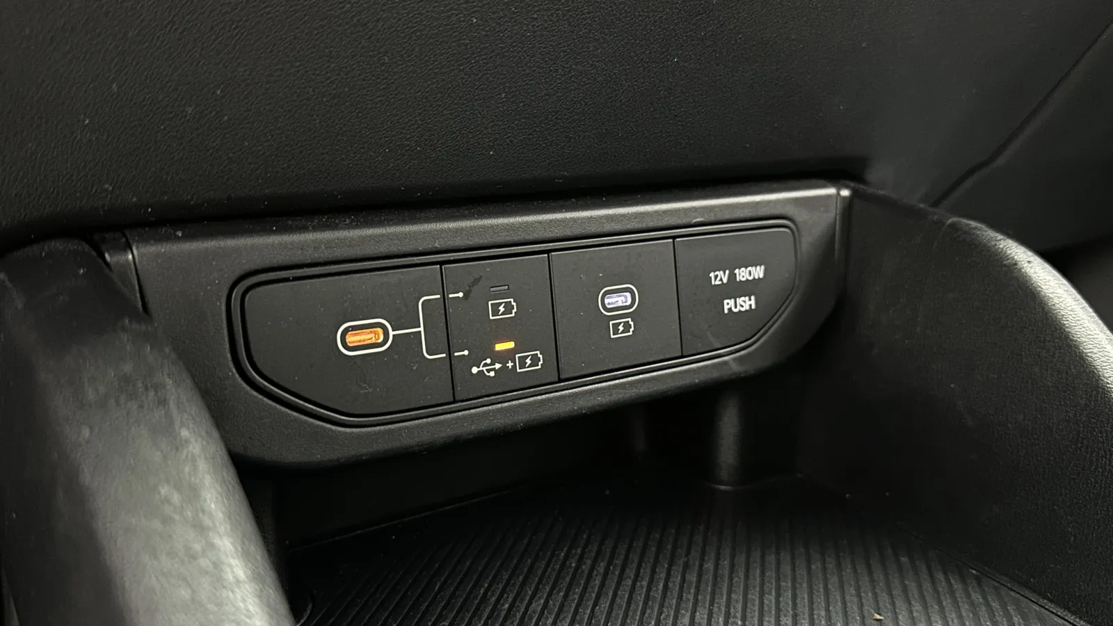 Kia K4 photo 20