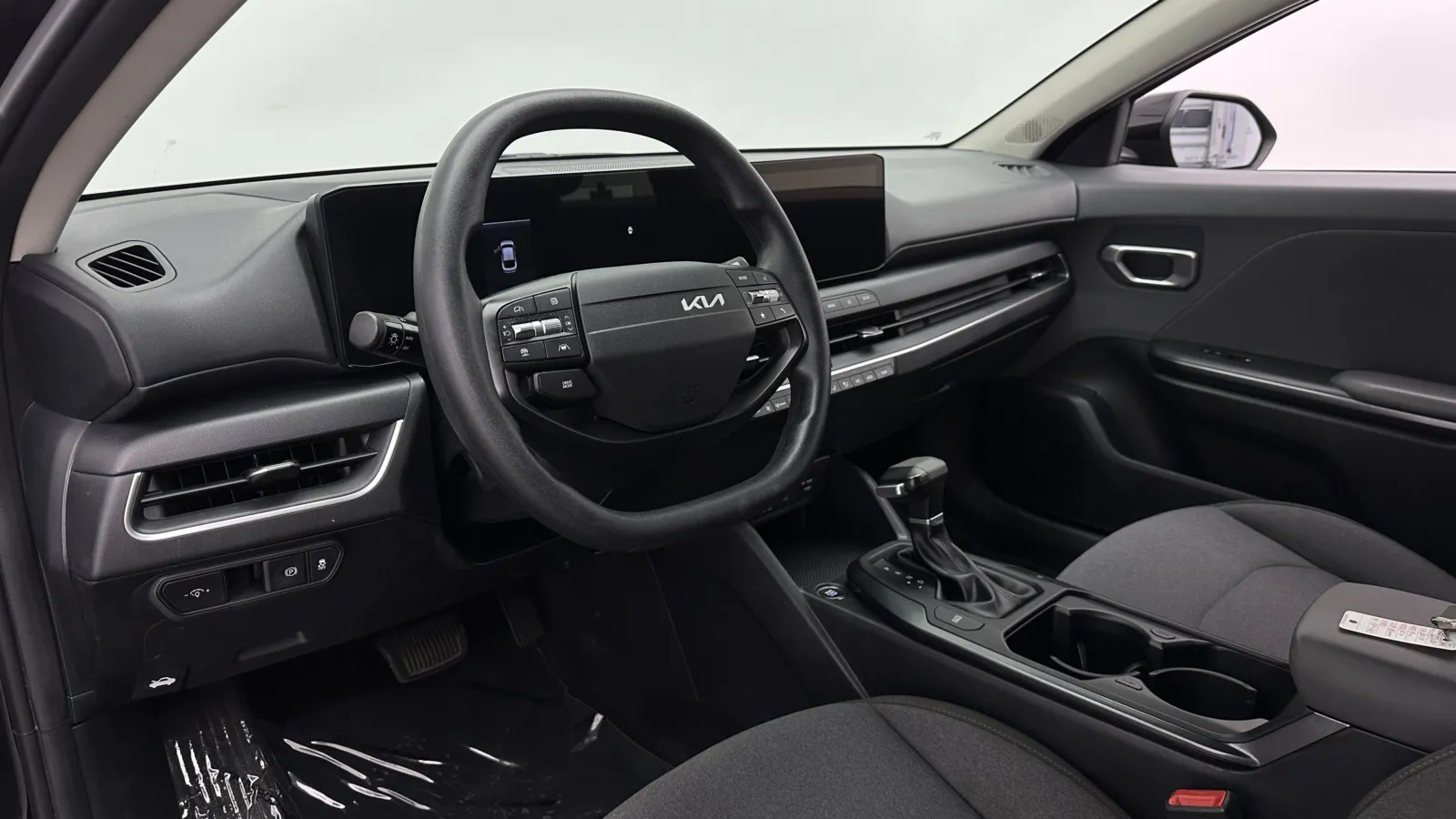 Kia K4 photo 10