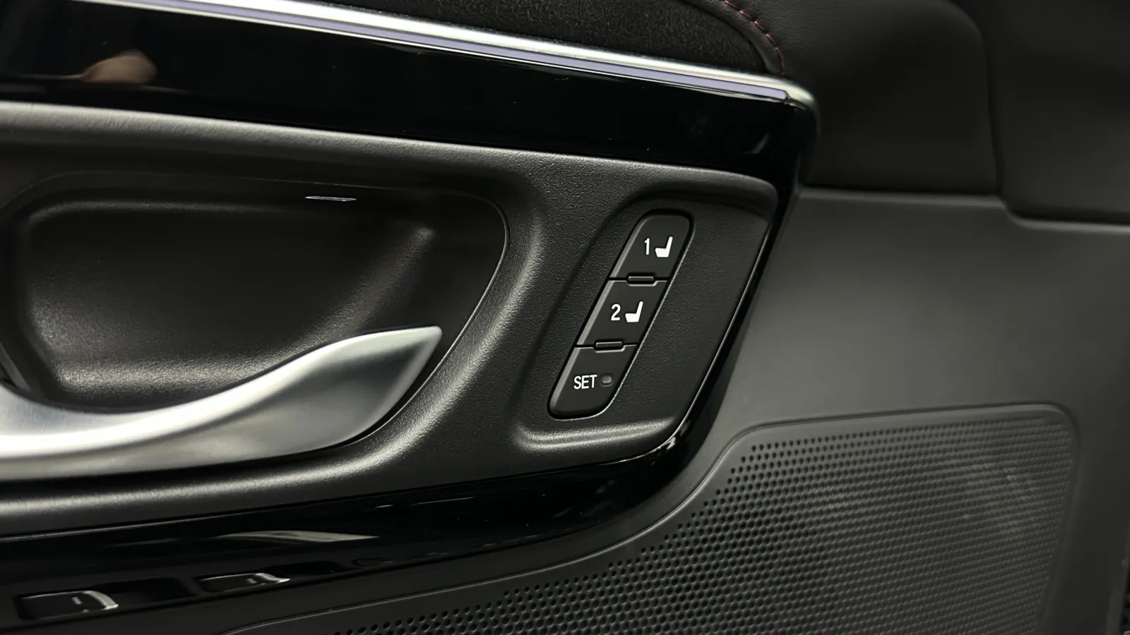 Acura ADX photo 13