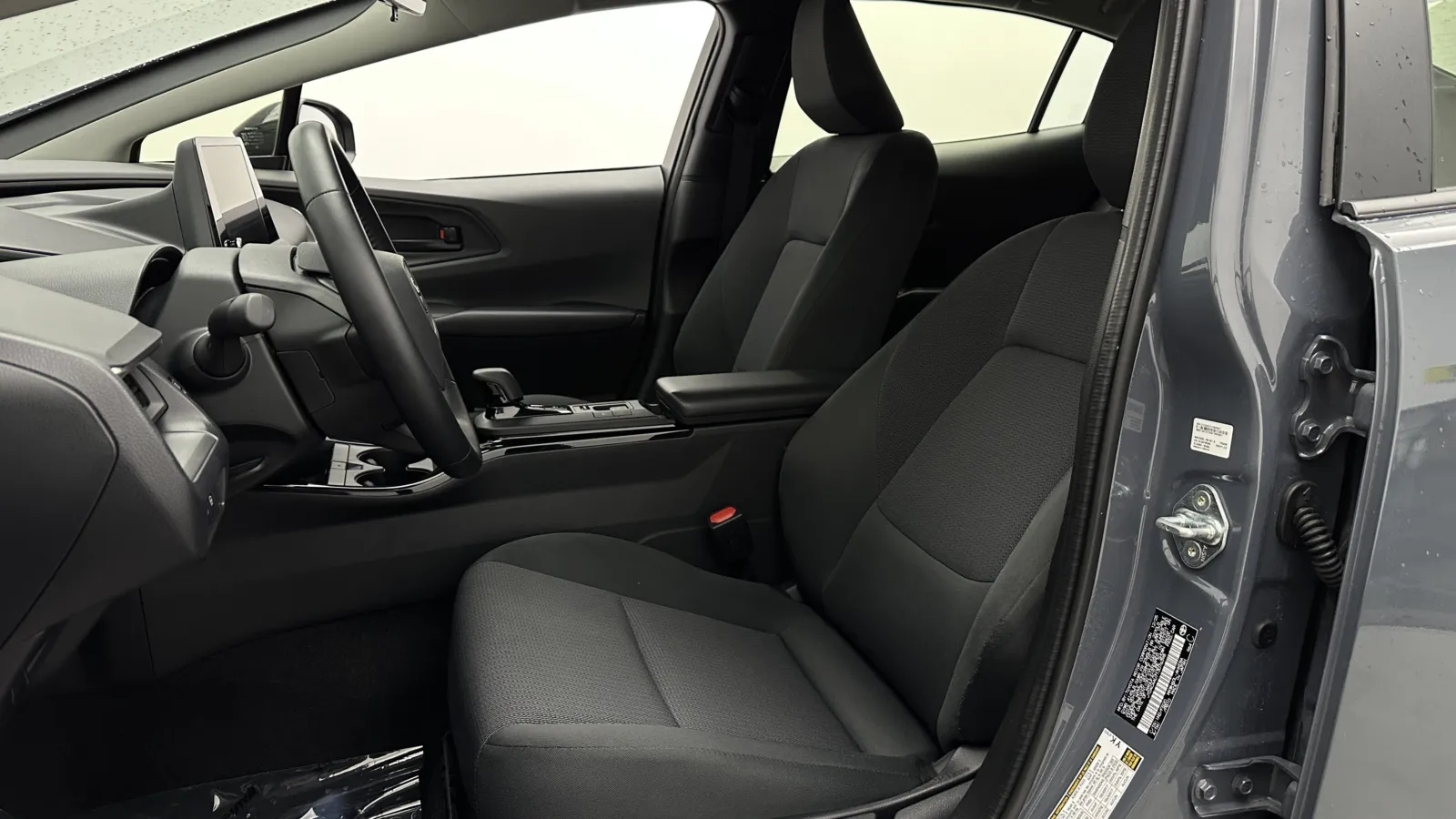 Toyota Prius photo 13