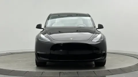 Photos of 2024 Tesla Model Y Long Range for sale in Jacksonville, FL at Auto Boutique Florida
