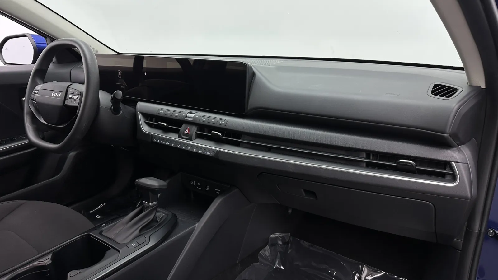 Kia K4 photo 35
