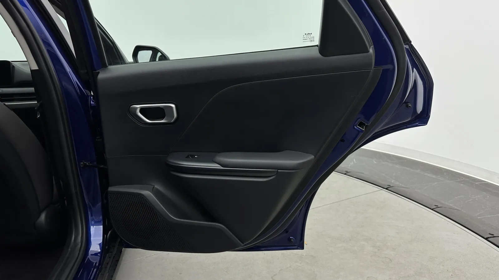 Kia K4 photo 30