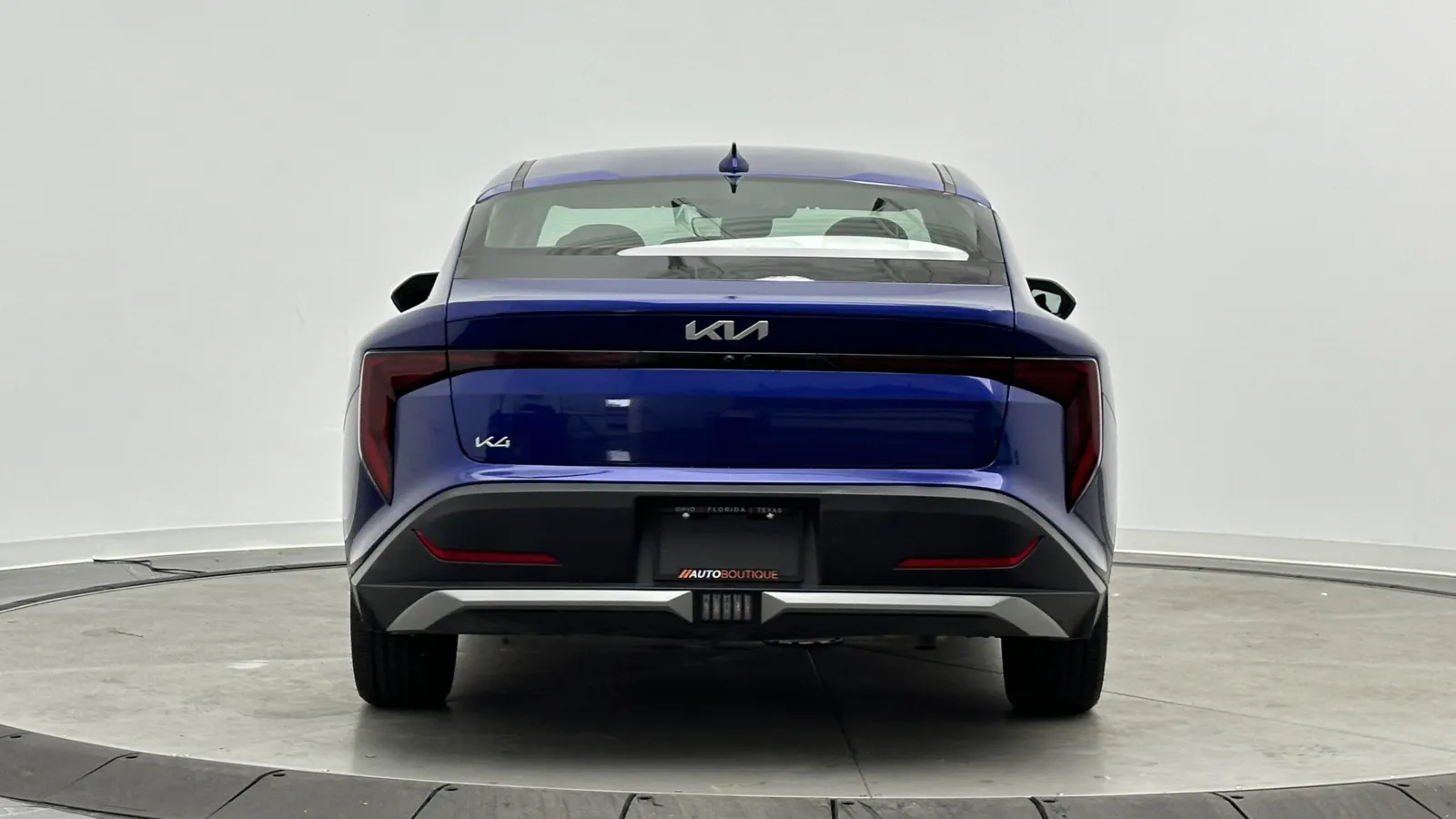 Kia K4 photo 6