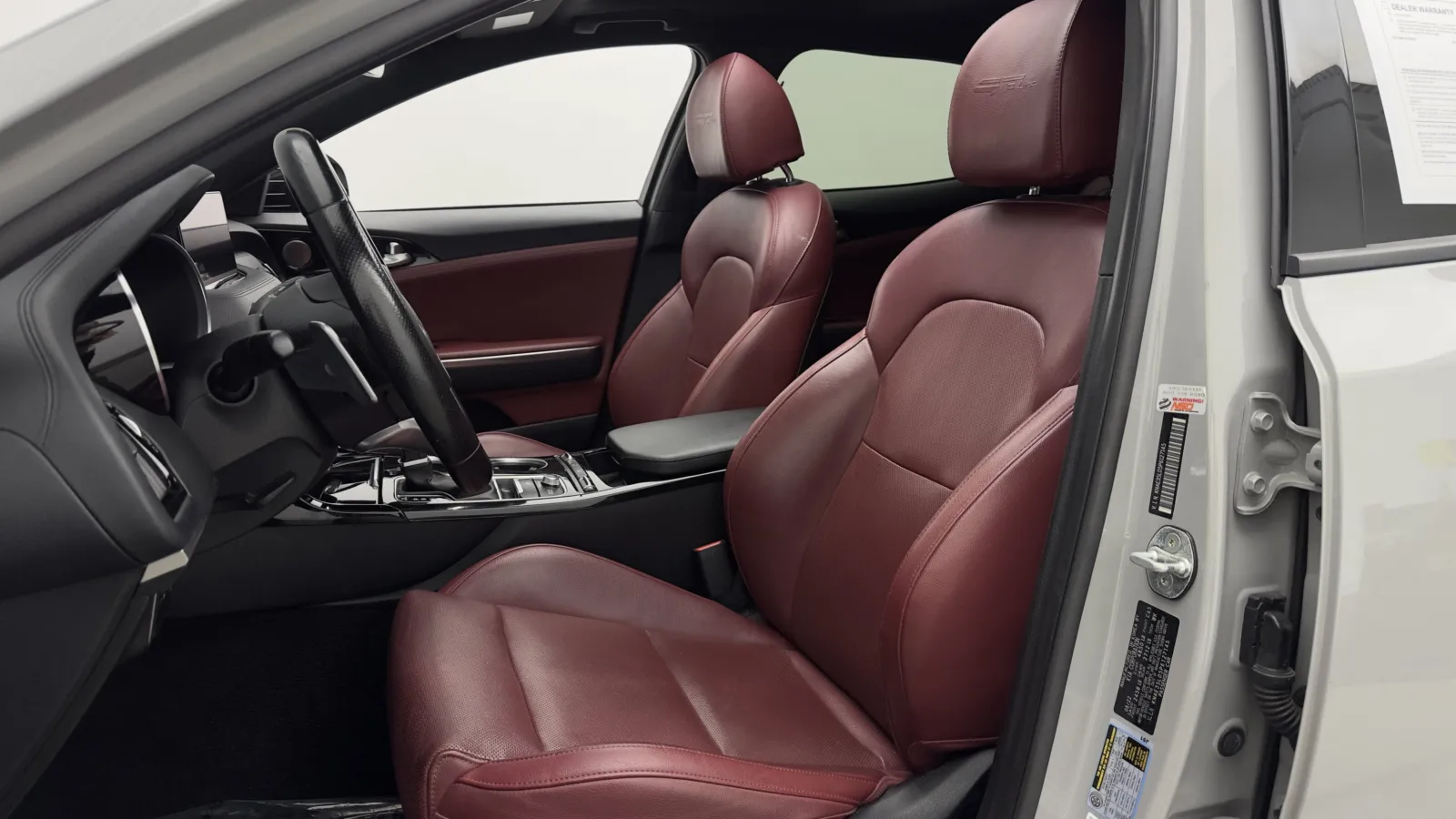 Kia Stinger photo 17