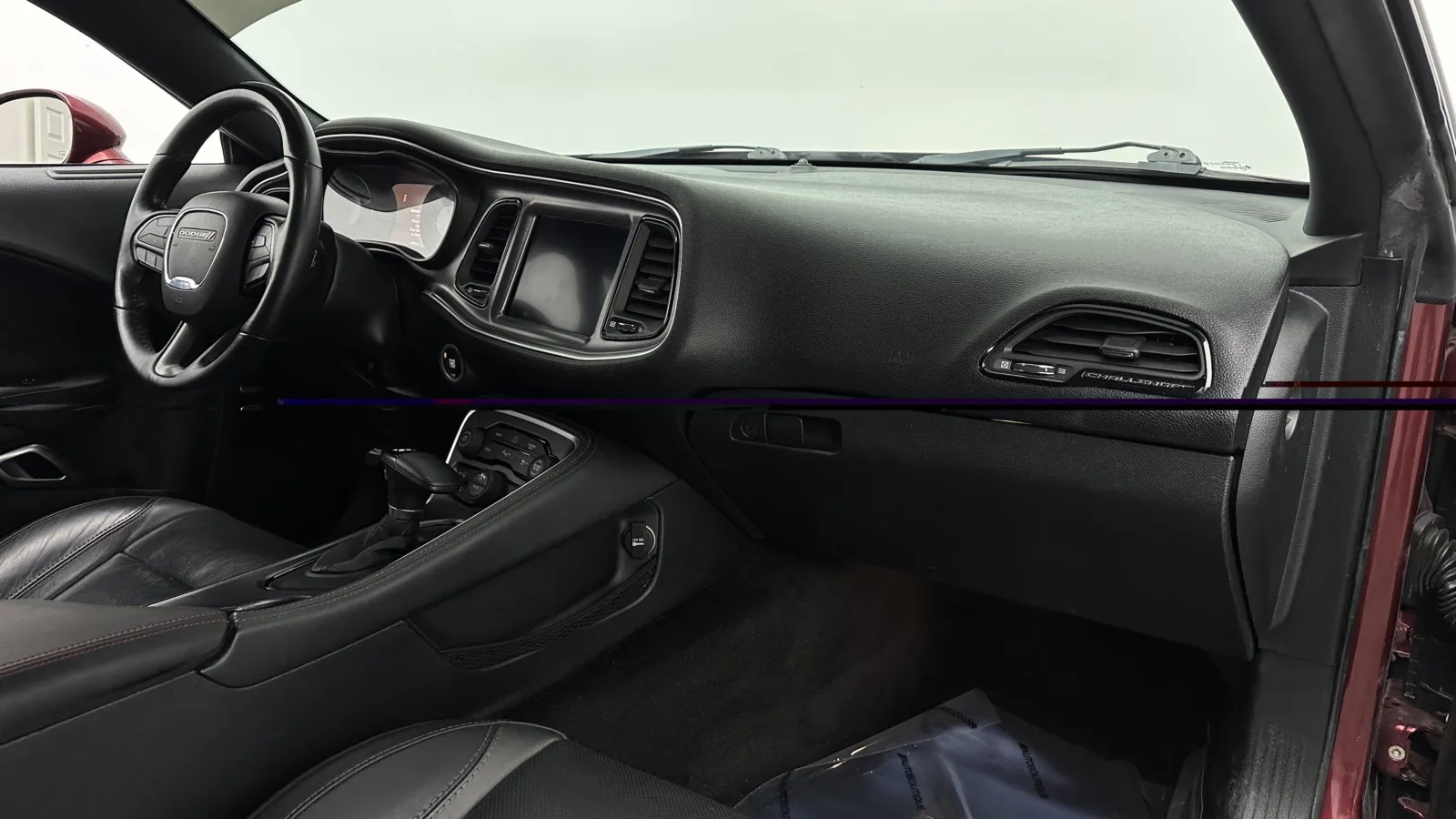 Dodge Challenger photo 29