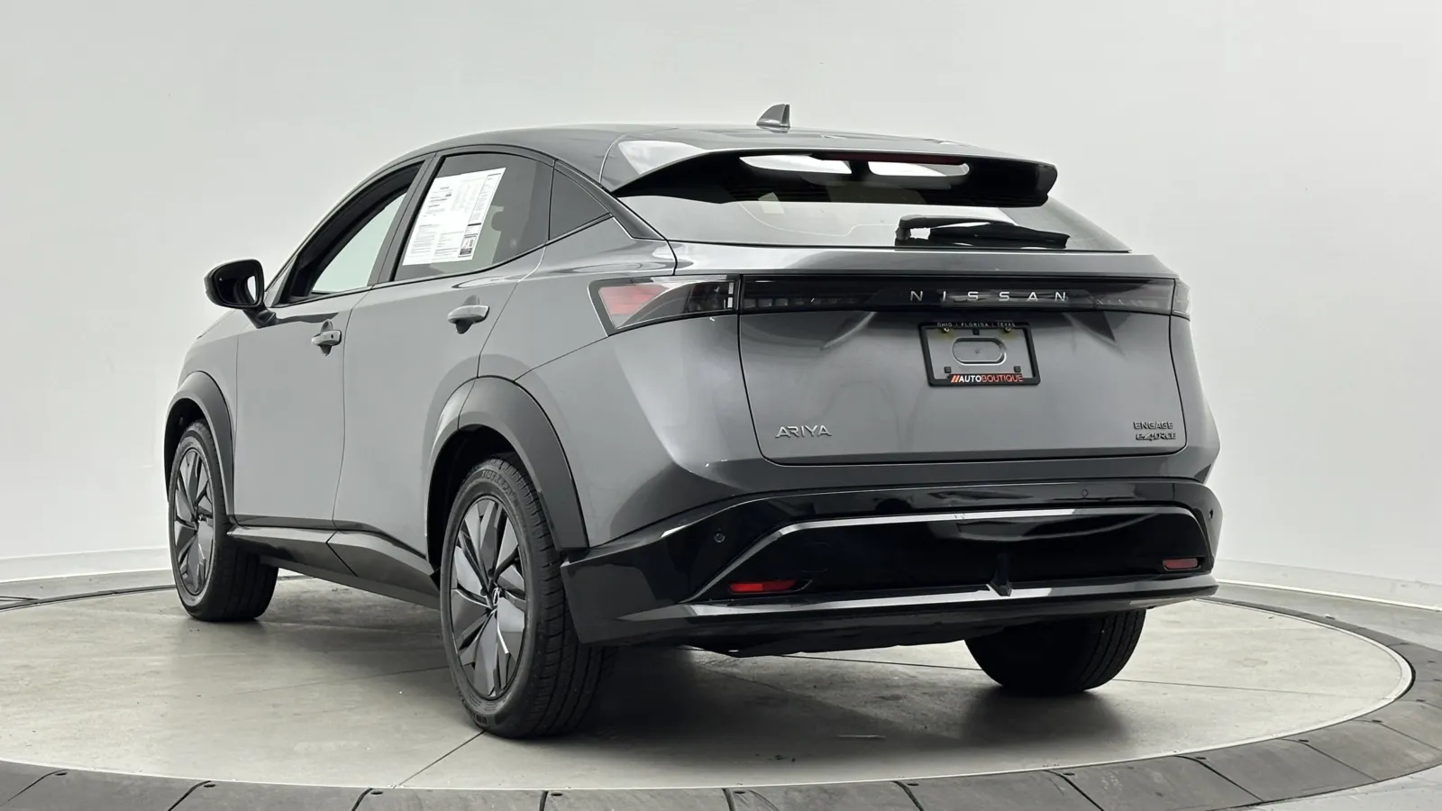 Nissan Ariya photo 6